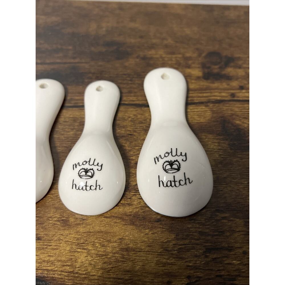 Anthropologie Molly Hatch Measuring Spoons Flowers Ceramic Set 5 Red Blue Yellow - Picture 5 of 5